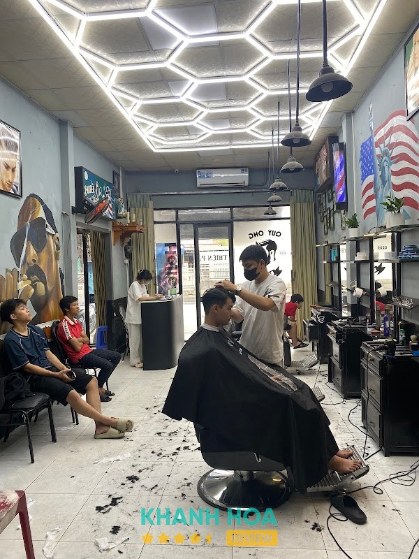BOSS 79 BARBERSHOP tại Cam Lâm