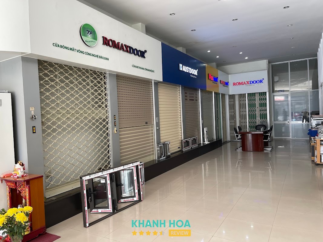 Siêu Thị Cửa Toàn Phát – 873 -875, Nam Nha Trang, Khánh Hòa 57000, Việt Nam