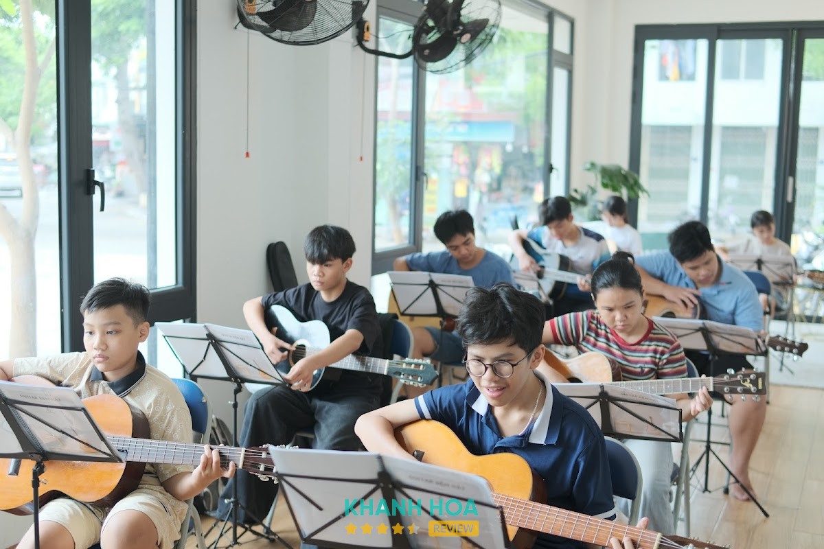 Danshari Guitar Ninh Thuận - hình ảnh 3
