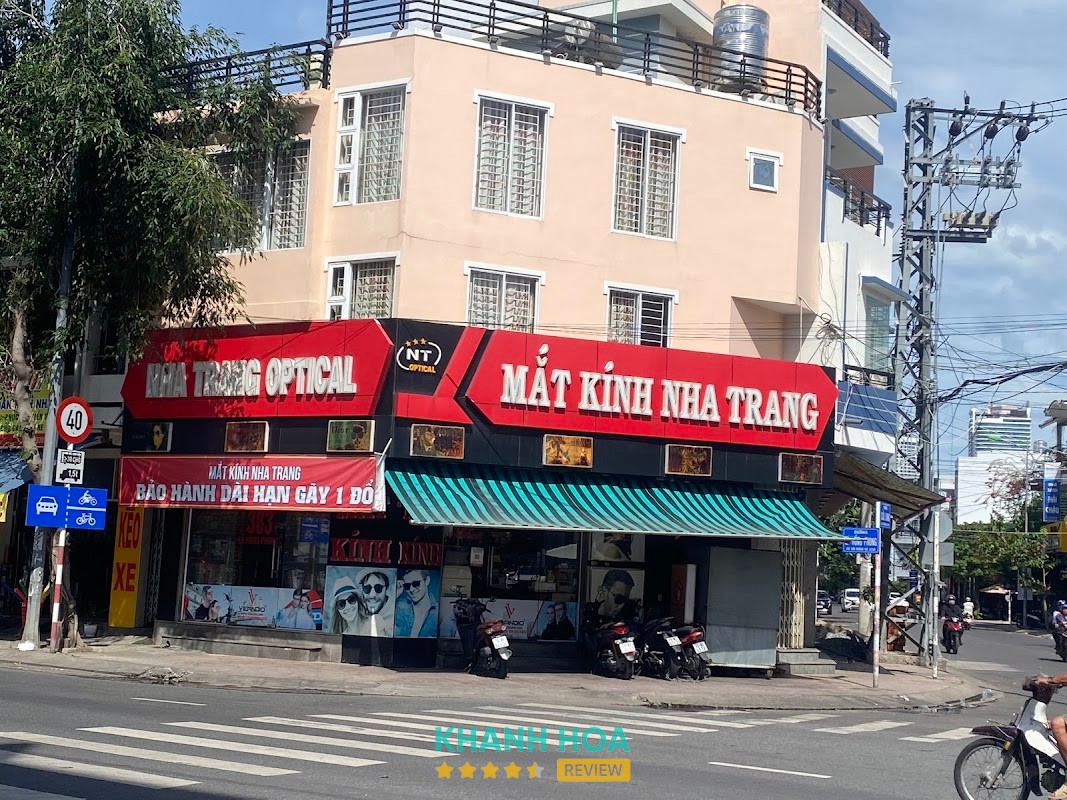 Mắt Kính Nha Trang