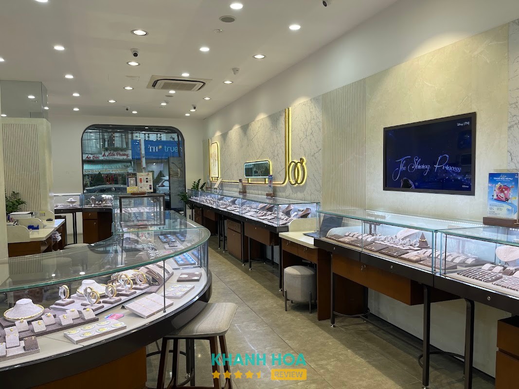 Cửa Hàng Trang Sức PNJ Đường 2 Tháng 4 – hình ảnh 2