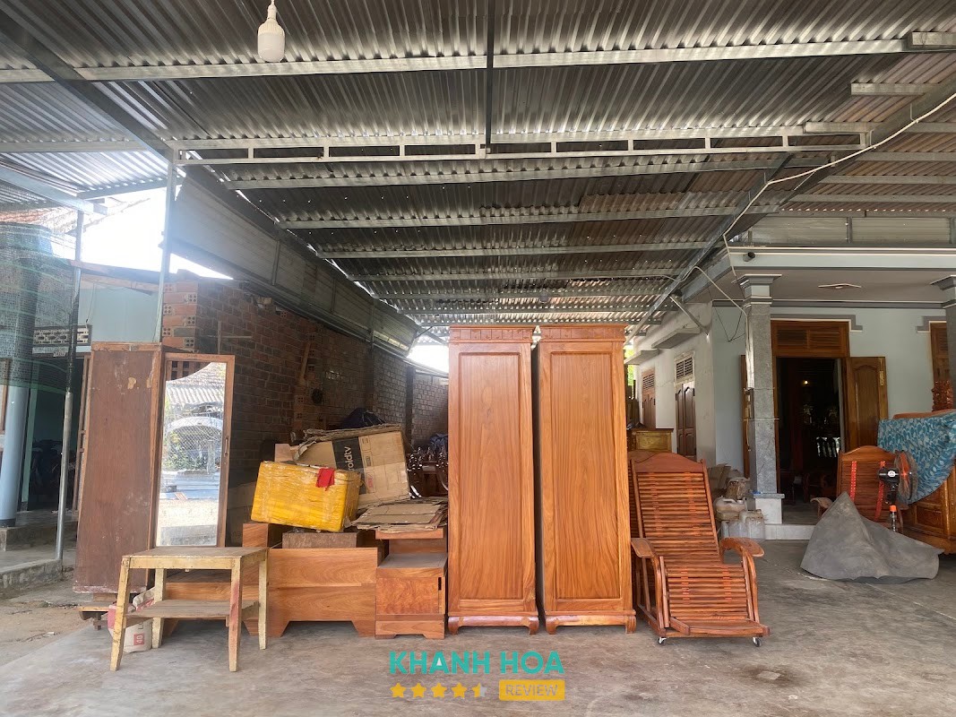 Xưởng Nội Thất Gỗ Tự Nhiên Huy Phước
