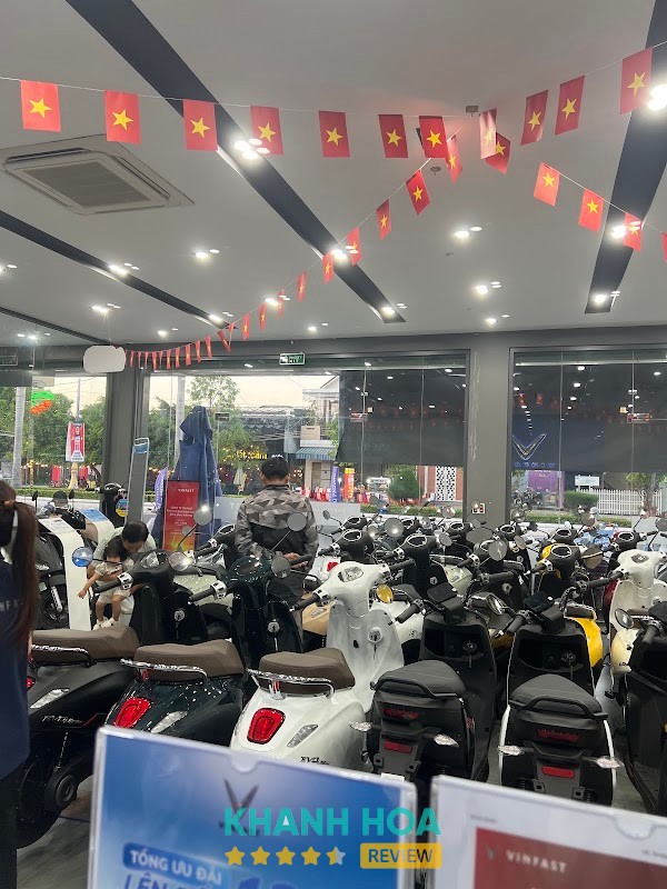 Các mẫu xe tại VinFast Ninh Hoà - Phùng Phương