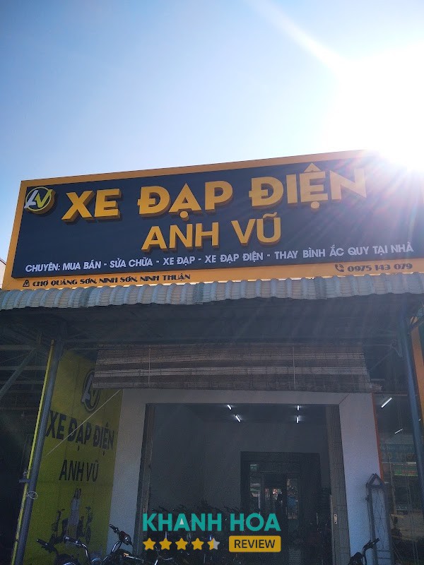 Xe điện Anh Vũ tại Ninh Sơn