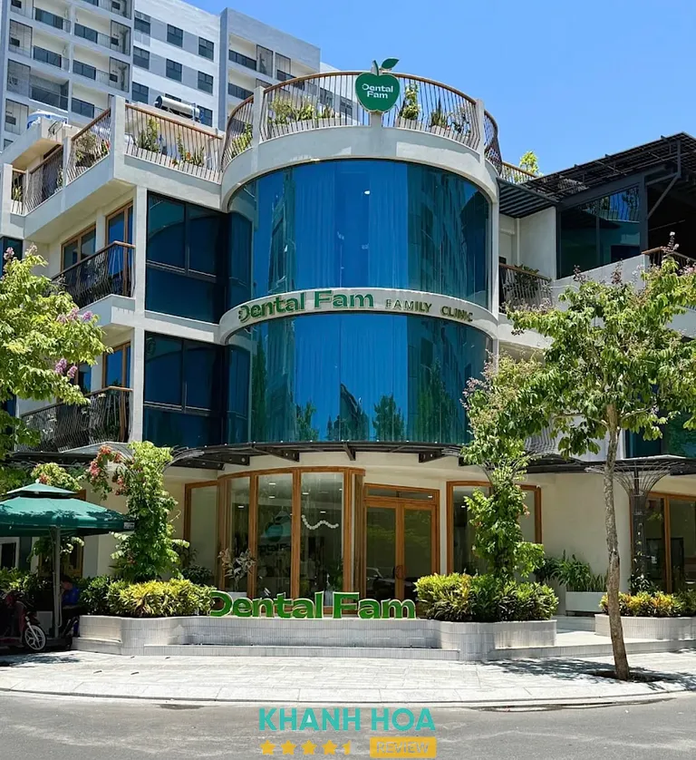 Dental Fam – Family Clinic: NƠTT 28,29,30, KĐT Phước Long A, P. Nam Nha Trang