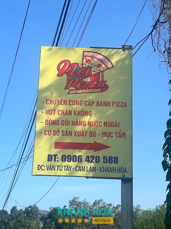 Na pizza Cam Lâm