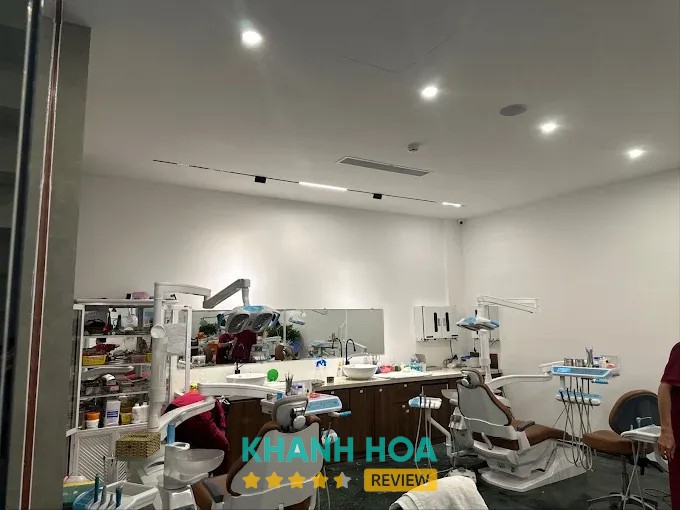 Nha Khoa Hoàn Mỹ – 798 đường 2/4 Bắc Nha Trang