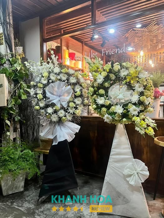 S.H.E Flowers vòng hoa viếng Cam Lâm
