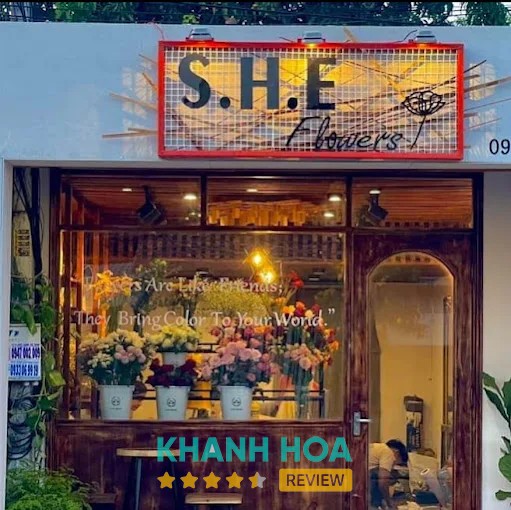 S.H.E Flowers - mẫu hoa viếng