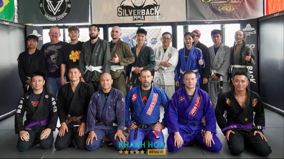 SILVERBACK MMA HQ - Boxing - Muaythai - Jiu Jitsu - BJJ GI/NOGI - Wrestling – hình ảnh 1