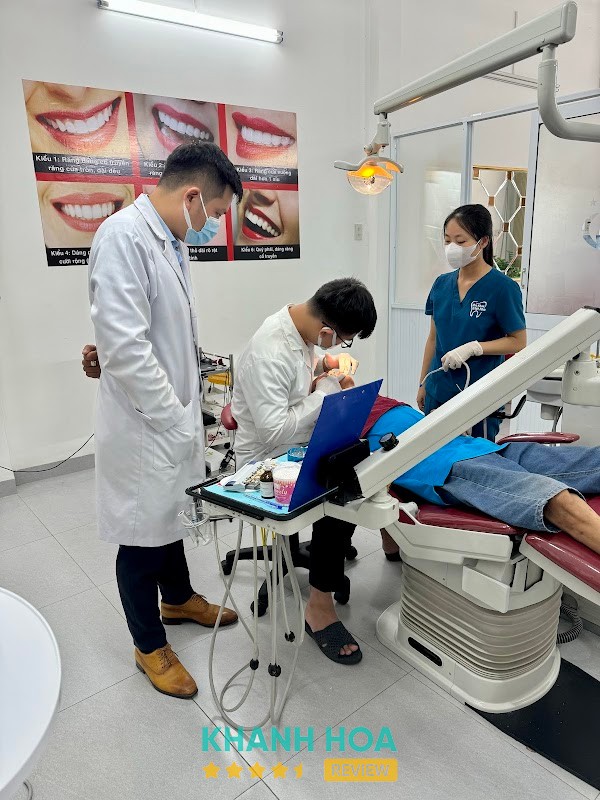 Nha Khoa Việt Nhã Chợ Số 9 – 150 Nguyễn Văn Trỗi, Bắc Cam Ranh