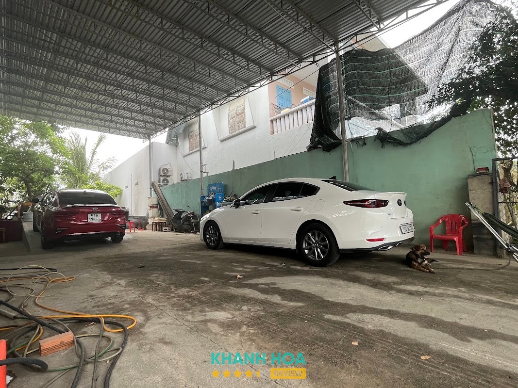 Tiệm Rửa Xe Hiếu hình ảnh 2