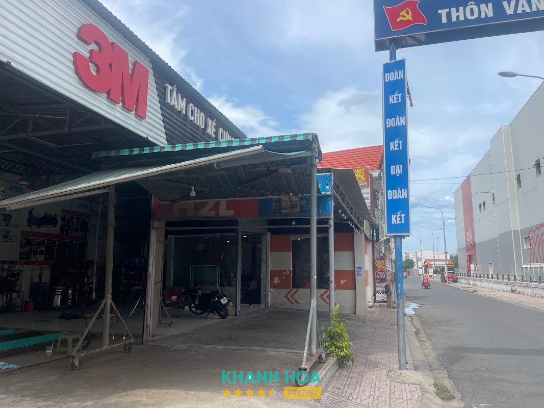 Tiệm rửa xe ô tô và moto HTM hình ảnh 2