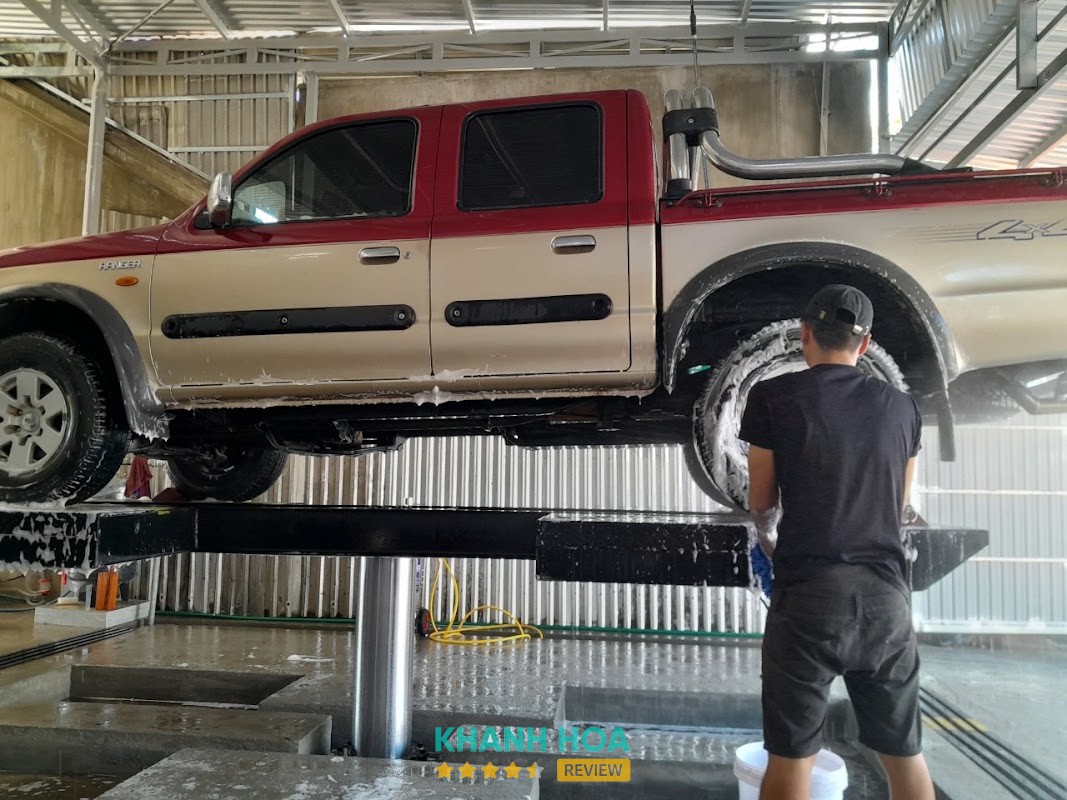Rửa xe ô tô xe máy Phúc Linh Ninh Hòa
