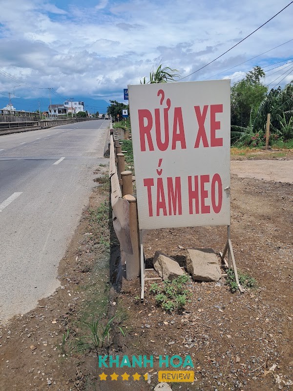 Tiệm Rửa xe Ninh Hòa