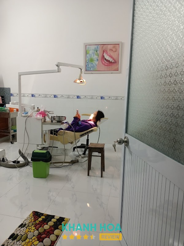 Không gian khám tại Nha Khoa Cam Lâm