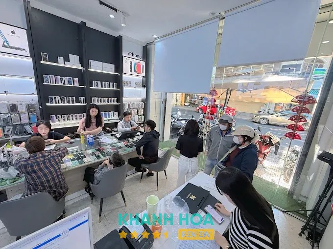 Cửa hàng Nghĩa Romoss iPhone Nha Trang