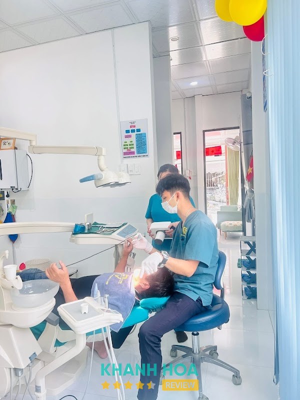 Nha Khoa Nụ Cười Việt tại Cam Lâm