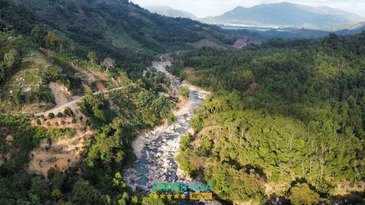 Điểm camping Suối đá Giăng - Cô Cúc – hình ảnh 2