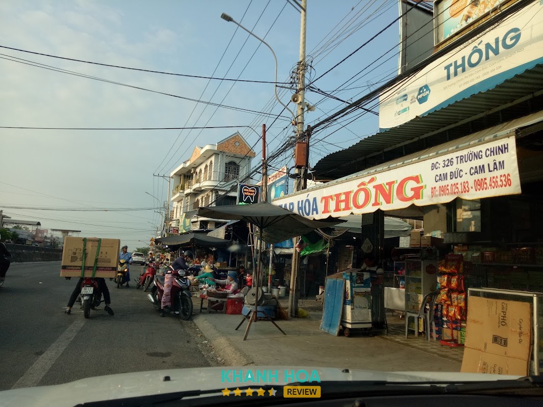 Chợ Cam Đức Cam Lâm