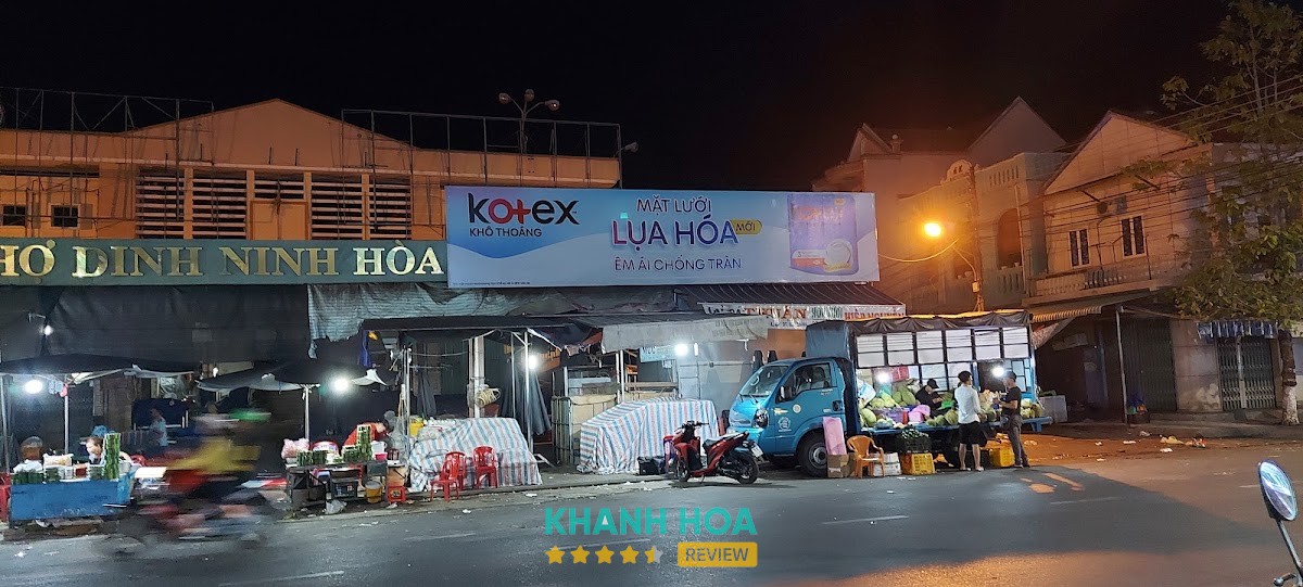 Chợ Dinh Cũ Ninh Hòa