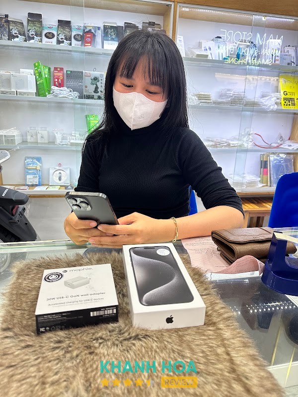 Dịch Vụ Cầm Đồ Nam Istore – 99 Vân Đồn