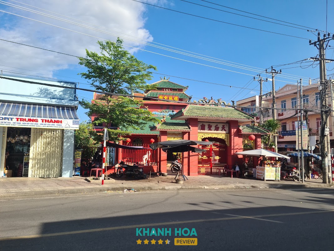 Cửa Hàng Dụng Cụ Thể Thao Trung Thành Ninh Hòa