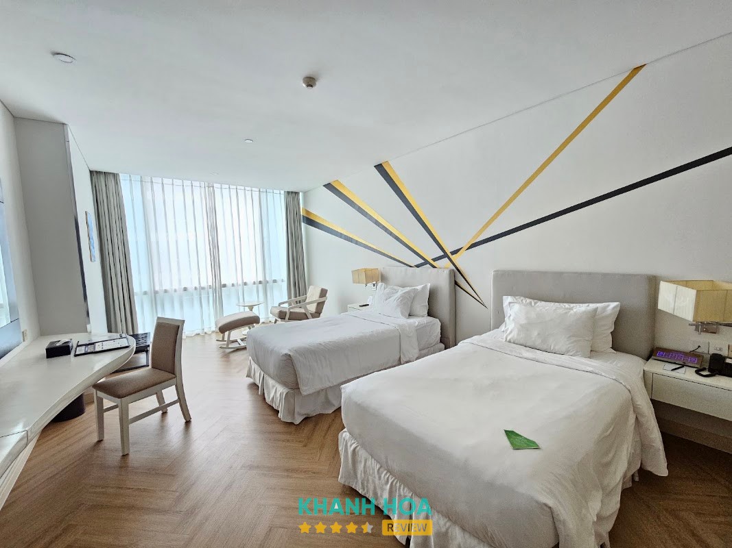 Diamond Bay Hotel – hình ảnh 2