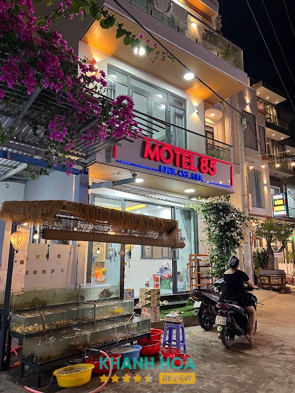Nhà nghỉ 85 tại Vĩnh Hy