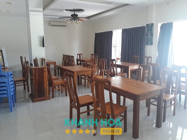 Không gian Cam Ranh Hotel 1