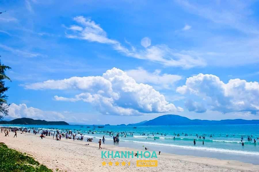 Bãi Biển Dốc Lết Ninh Hòa