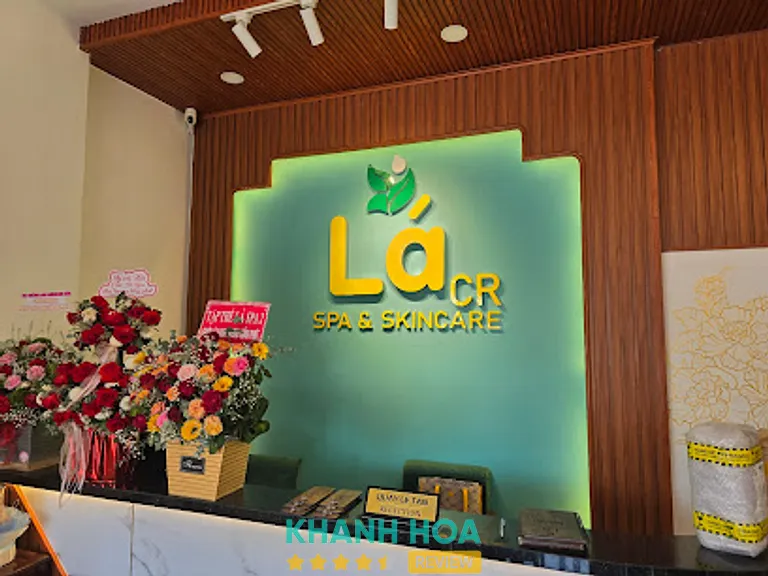 Lá CR Spa Skincare: 01 Nguyễn Phi Khanh, P. Bắc Cam Ranh