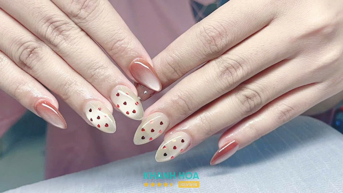 lyn lyn Makeup - Nail – 75 Tự Đức, Bảo An, Khánh Hòa 59000, Việt Nam hình ảnh 2
