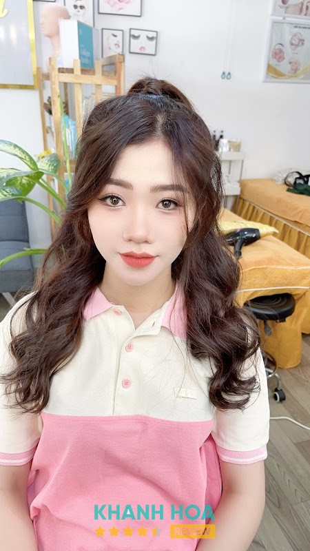 Ngân Nguyễn Makeup Artist- Wedding – 29 Thủ Khoa Huân, Bảo An, Khánh Hòa, Việt Nam hình ảnh 2