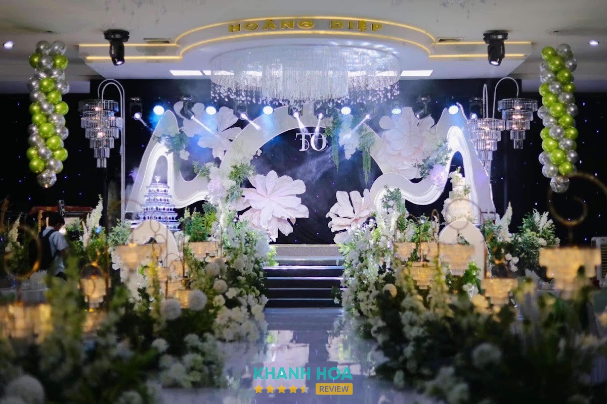 NHÀ HÀNG TIỆC CƯỚI HOÀNG DIỆP Cam Ranh