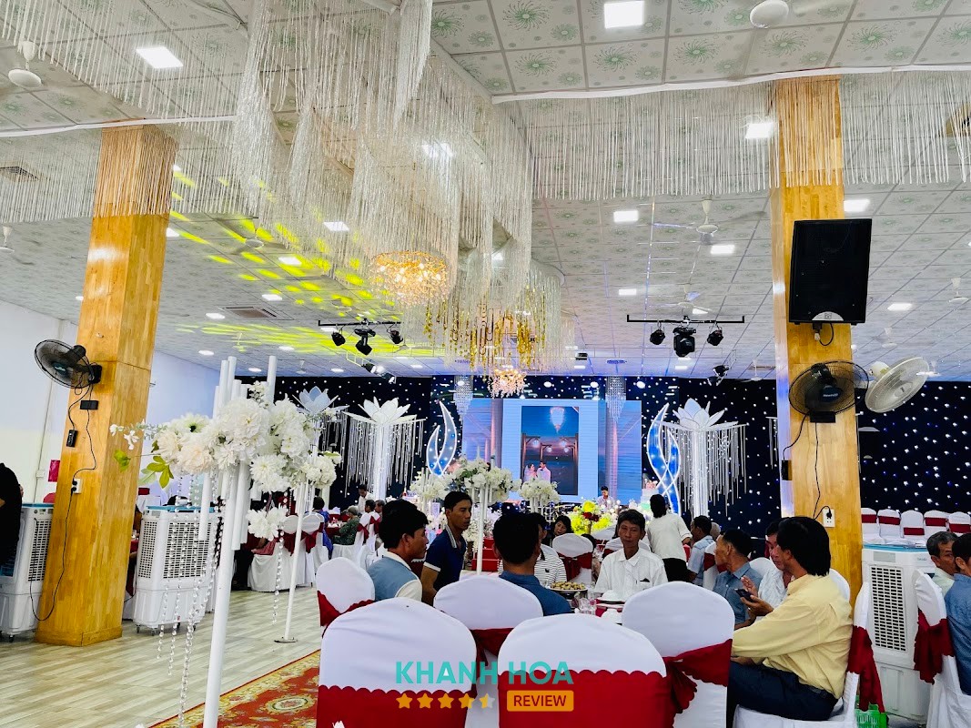 Nhà Hàng Tiệc Cưới Nhật Thiên Bảo Đông Hải