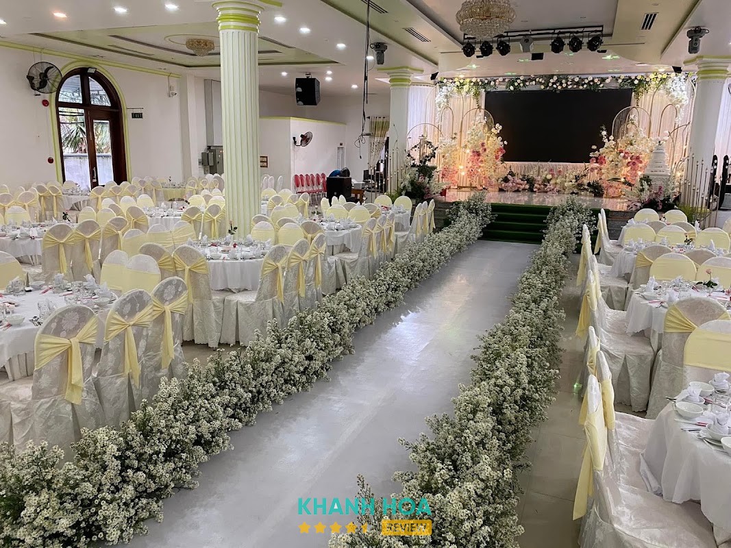 Nhà Hàng Tiệc Cưới Phương Thông Vạn Ninh
