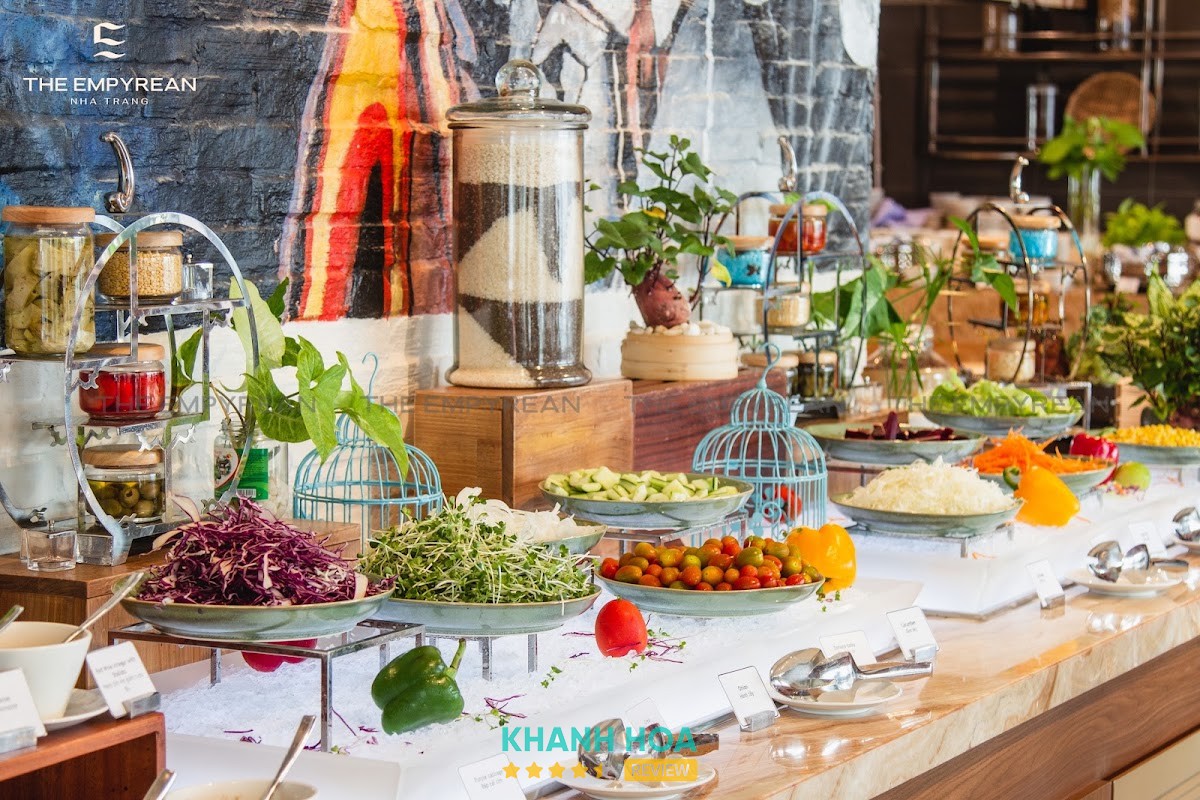 East Garden Restaurant Nha Trang – hình ảnh 2