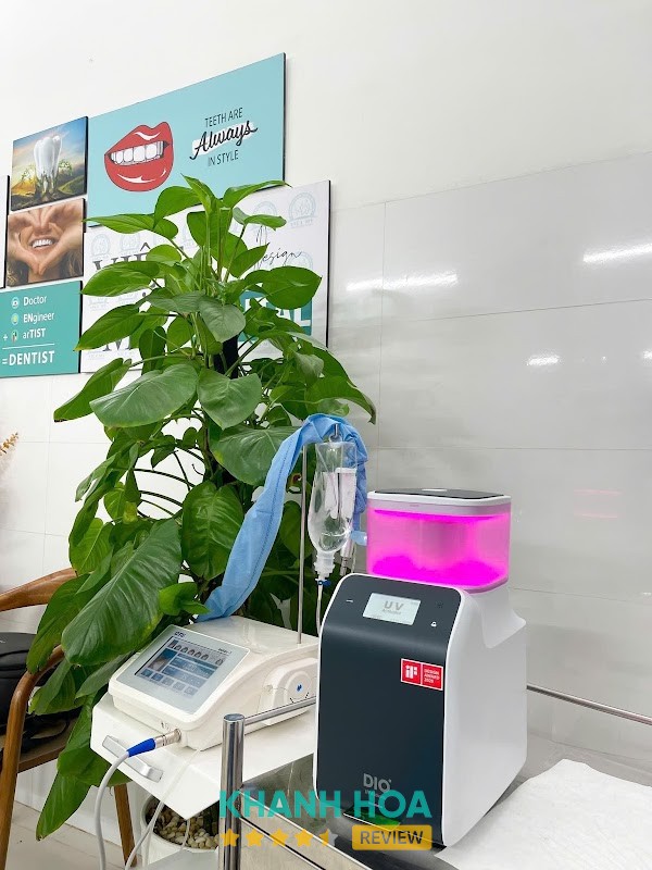 Phòng khám gia đình và nha khoa Việt Mỹ Vạn Ninh