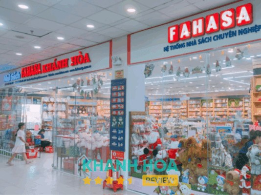 Nhà Sách FAHASA Khánh Hòa hình ảnh 2