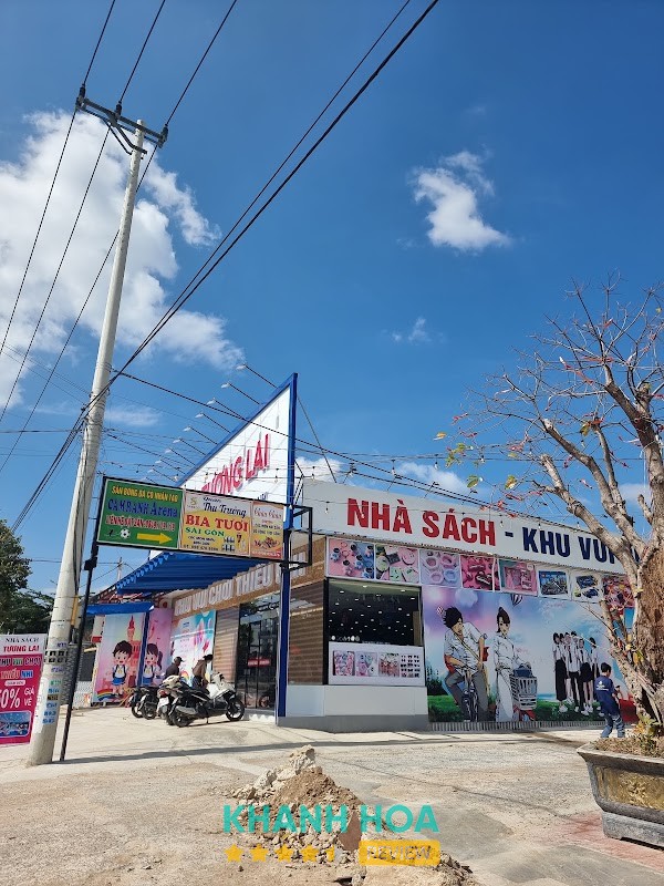 Nhà Sách Tương Lai hình ảnh 3