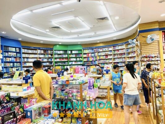 Nhà Sách FAHASA Cam Ranh – hình ảnh 2