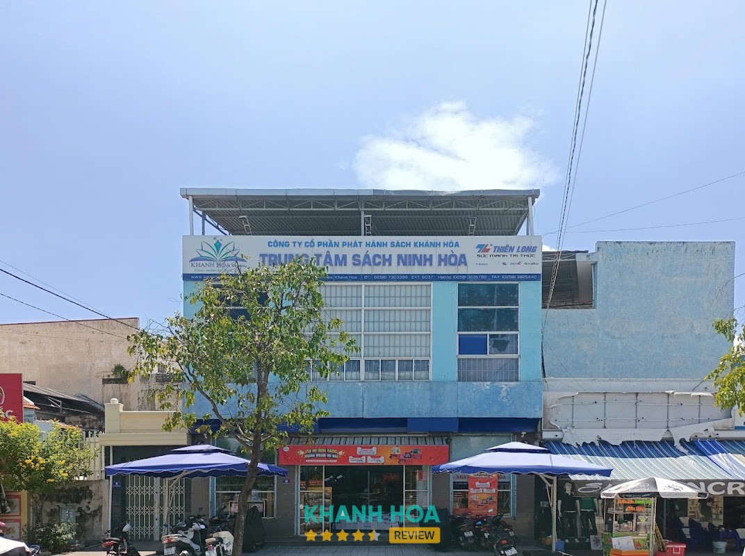 Nhà Sách Ninh Hòa