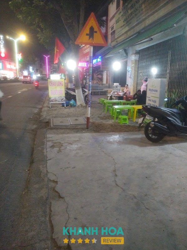 Hiệu Thuốc Thành Phố Cam Ranh tại 135 Hùng Vương