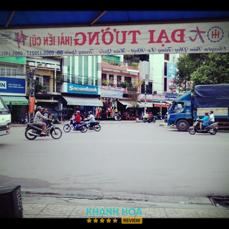 Cửa Hàng Phụ Tùng Ô Tô Đại Tường