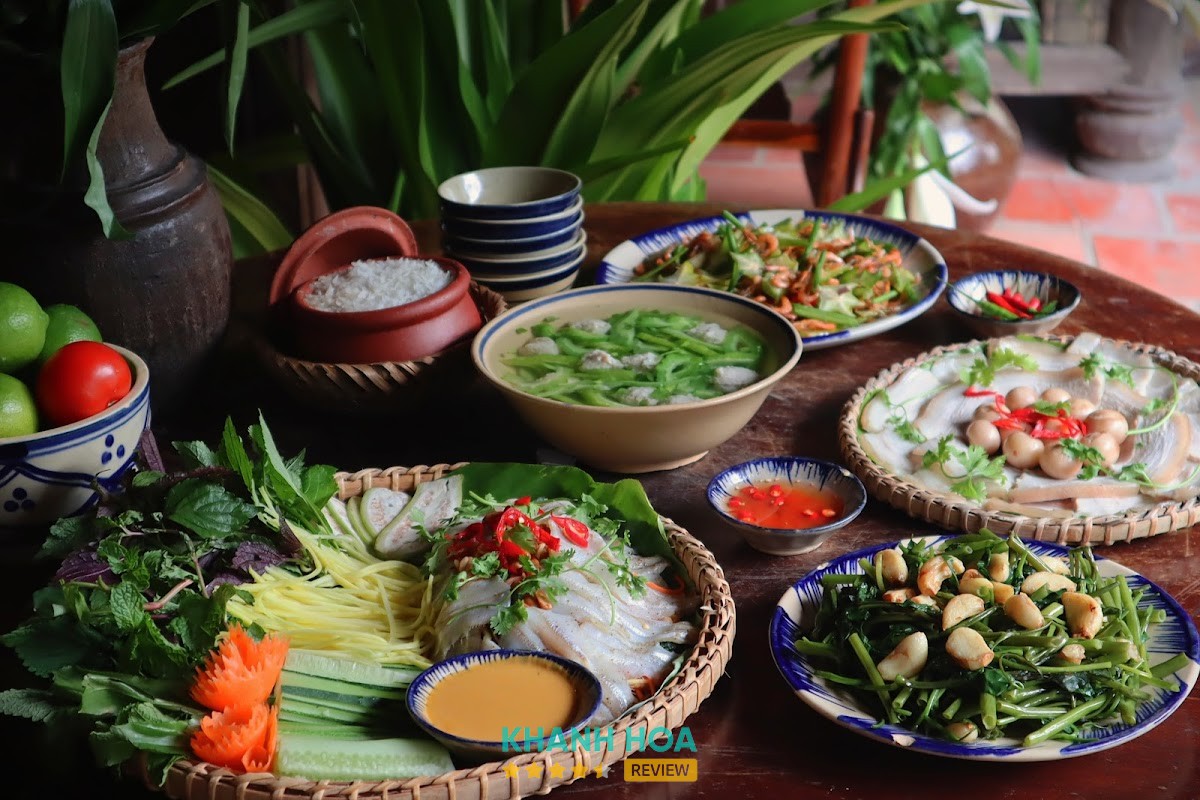 Nhà hàng Nha Trang xưa hình ảnh 3