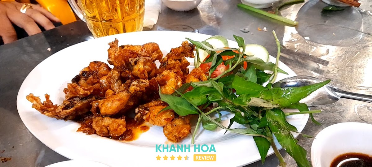 Không gian Quán Phương Câu Em