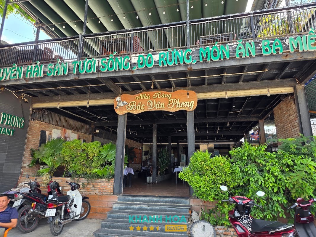 Bắc Vân Phong Restaurant Vạn Ninh