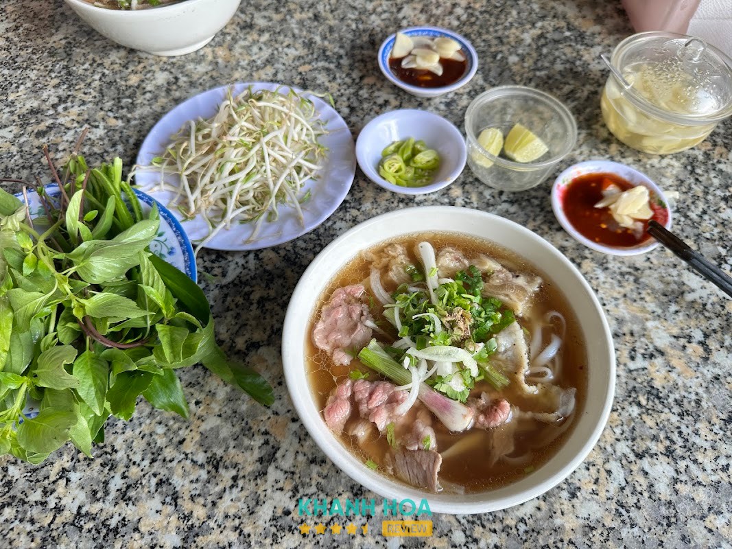 Tô bún bò tại Quán Bún Bò Huế 16