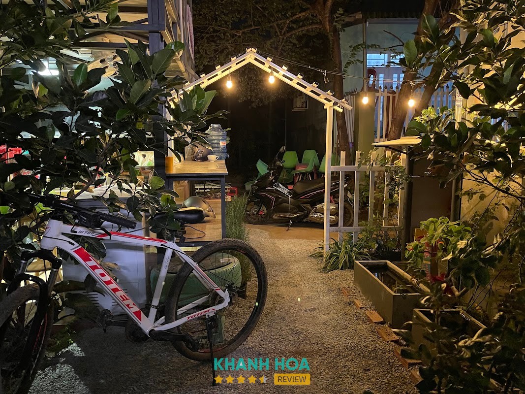 Tiệm Ăn Vặt Nhàn Phi Phan Rang